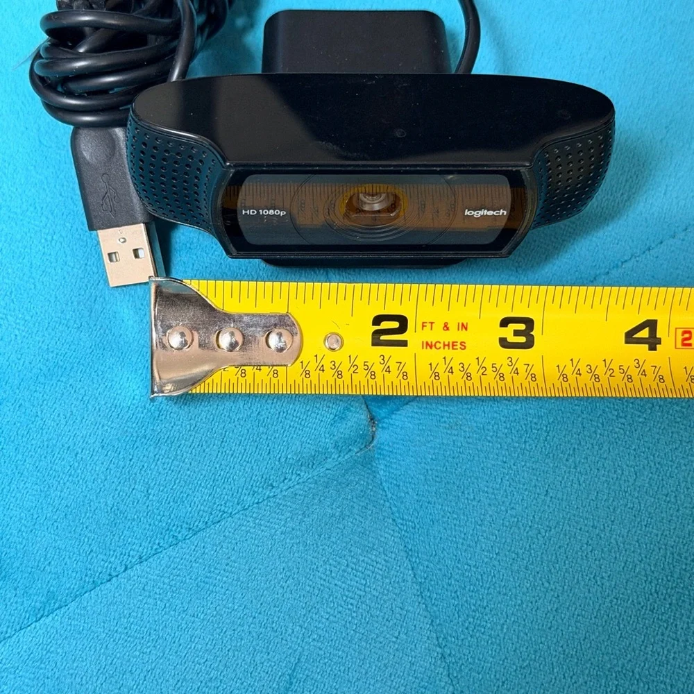 Logitech Black Webcam with Adjustable Clip